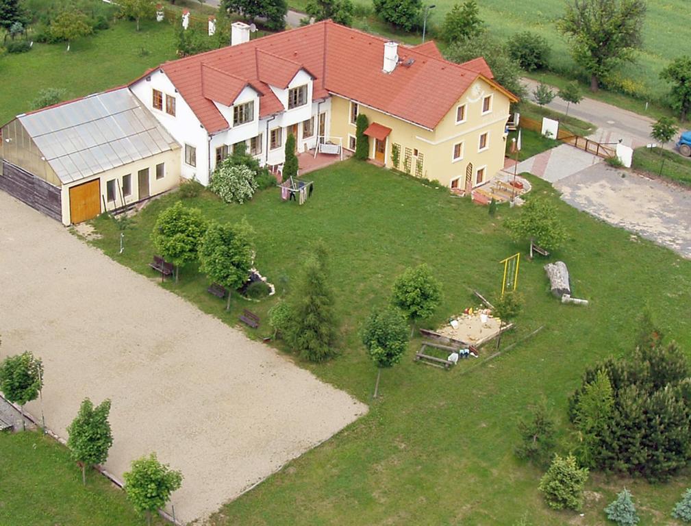 Pension U Barona Prasila Ořech Екстериор снимка